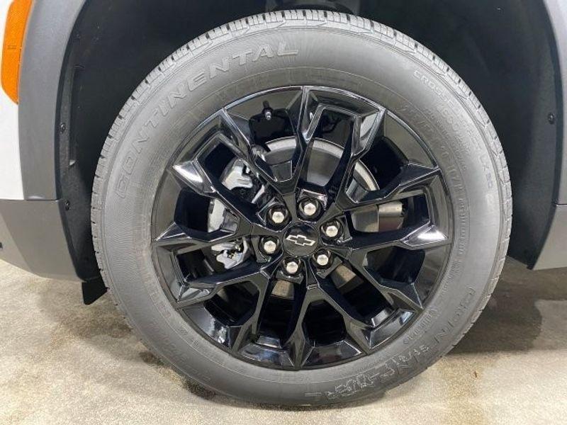 new 2026 Chevrolet Traverse car, priced at $48,205