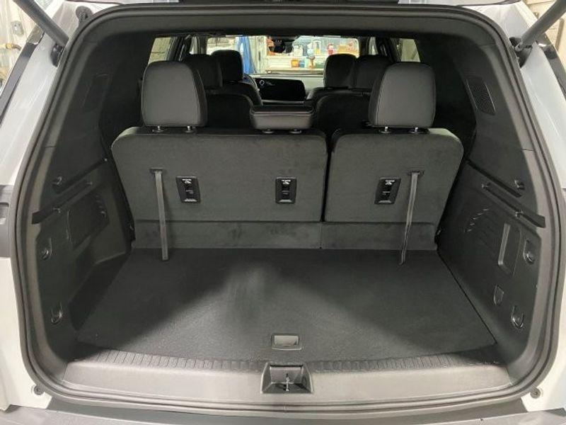 new 2026 Chevrolet Traverse car, priced at $48,205