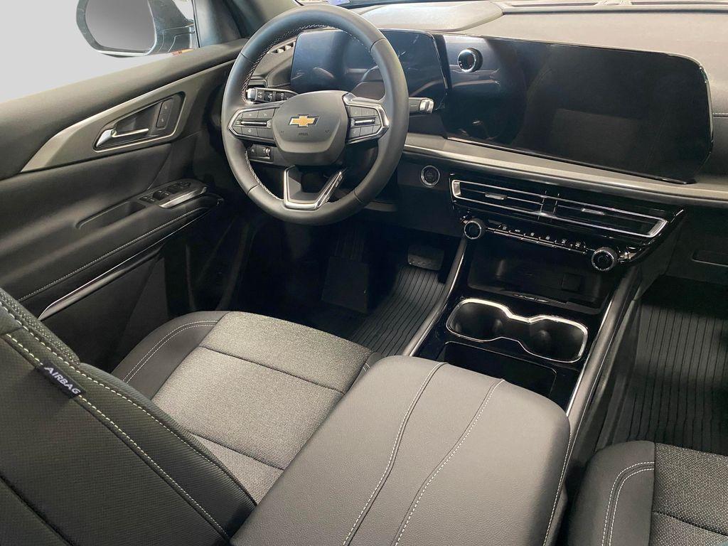 new 2026 Chevrolet Traverse car, priced at $43,345