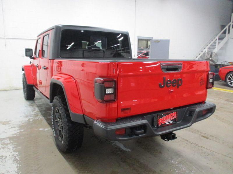 new 2024 Jeep Gladiator car, priced at $51,730