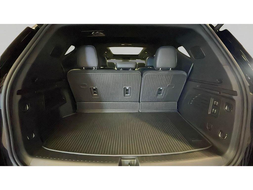 new 2026 Chevrolet Traverse car, priced at $61,009