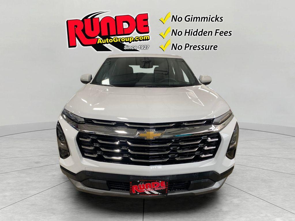 new 2026 Chevrolet Equinox car, priced at $30,416