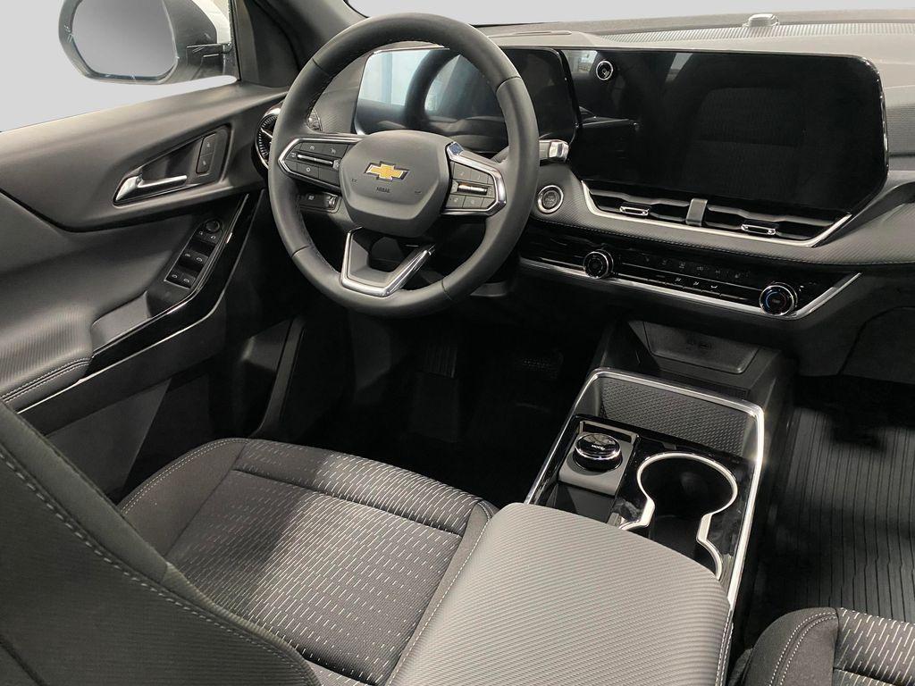 new 2026 Chevrolet Equinox car, priced at $30,416
