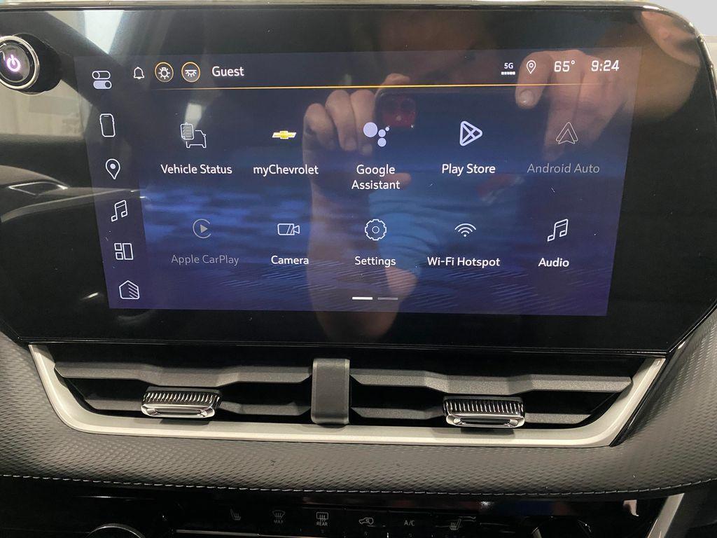 new 2026 Chevrolet Equinox car, priced at $30,416