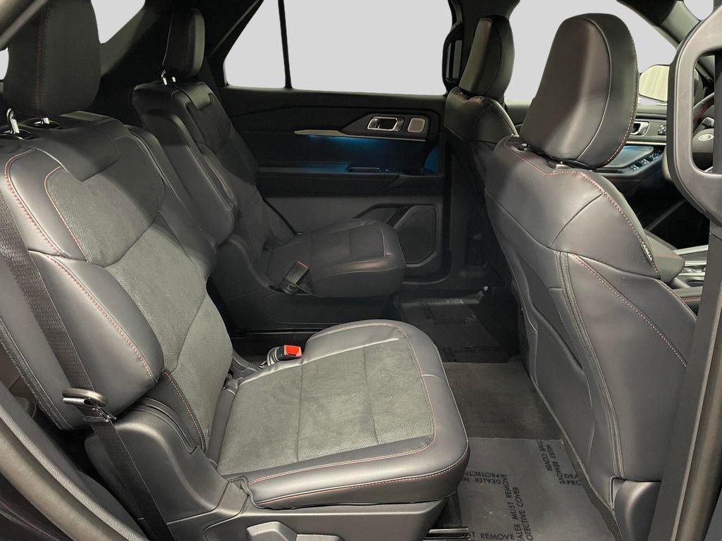 new 2025 Ford Explorer car, priced at $59,264