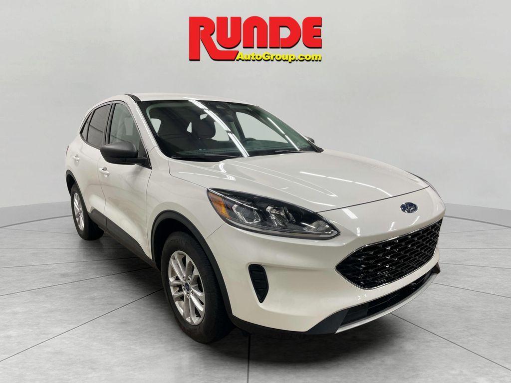 used 2022 Ford Escape car, priced at $24,672