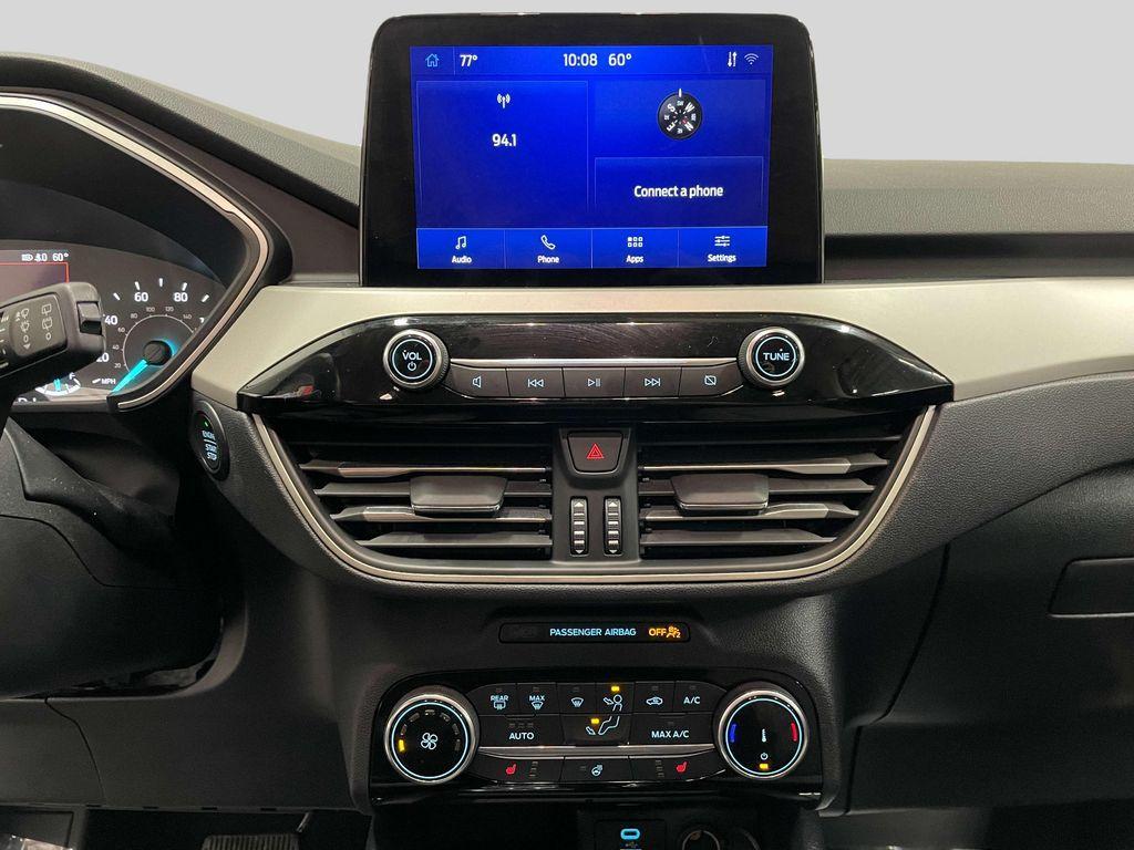 used 2022 Ford Escape car, priced at $24,672