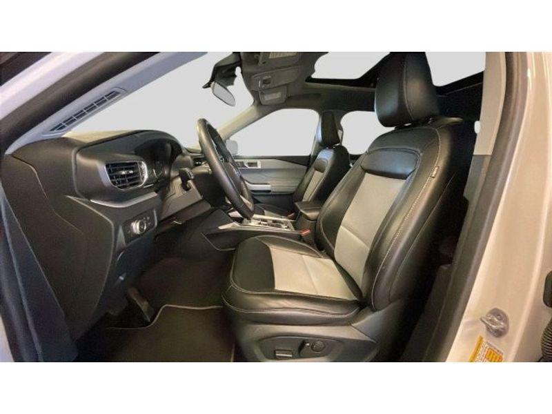 used 2022 Ford Explorer car, priced at $32,900