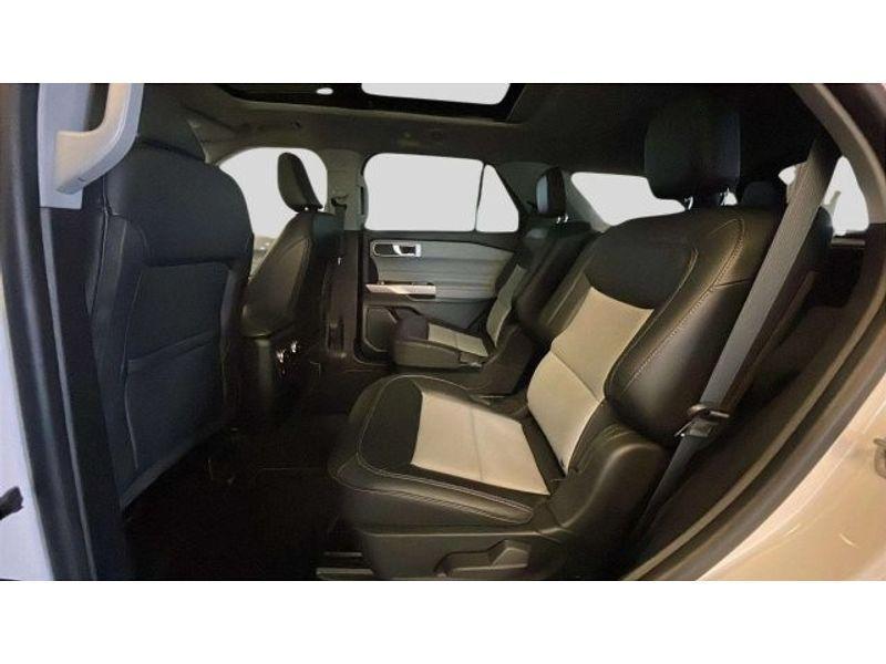 used 2022 Ford Explorer car, priced at $32,900