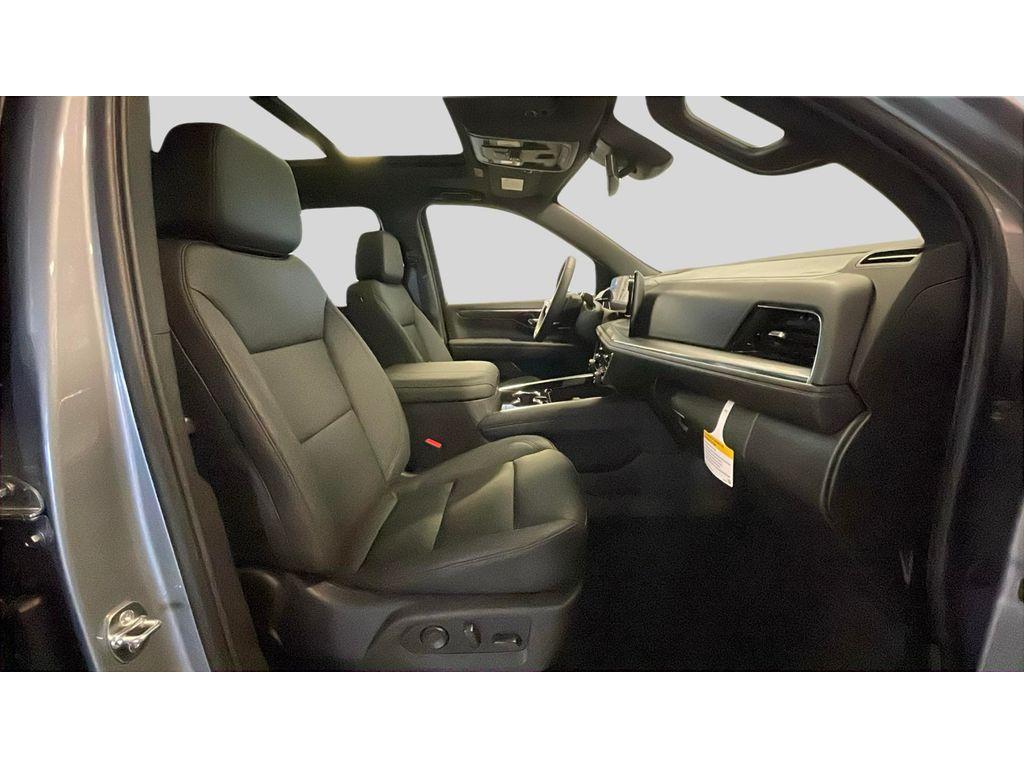 new 2025 Chevrolet Suburban car, priced at $71,465