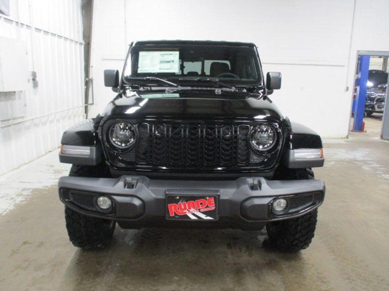 new 2024 Jeep Gladiator car, priced at $51,175