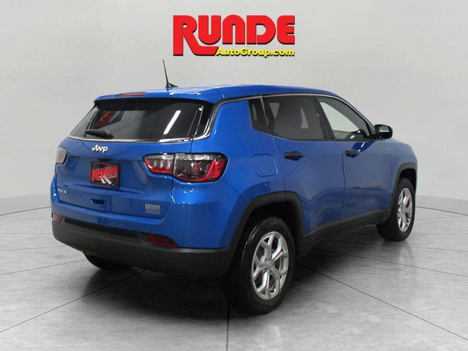 new 2024 Jeep Compass car, priced at $28,090