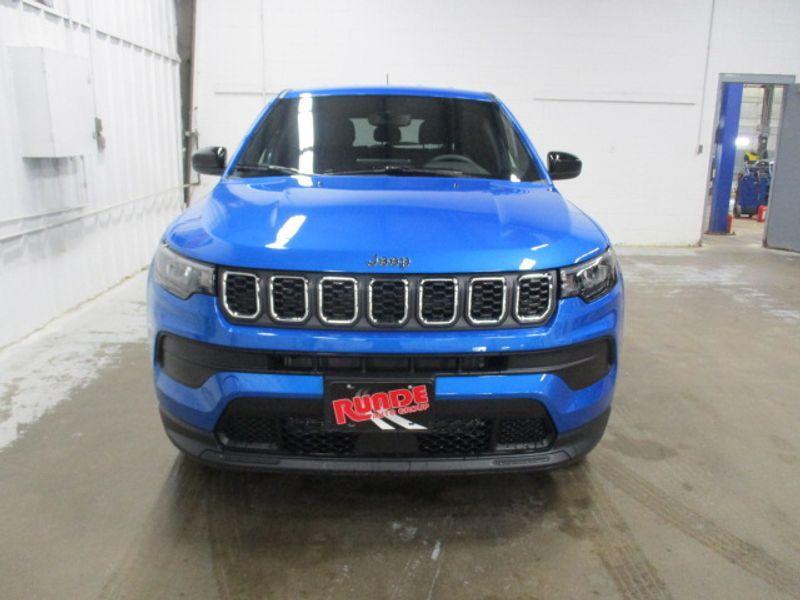 new 2024 Jeep Compass car, priced at $27,590