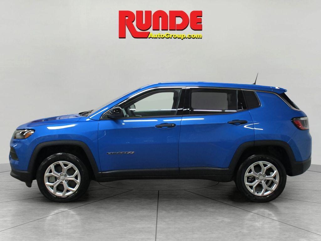 new 2024 Jeep Compass car, priced at $28,090