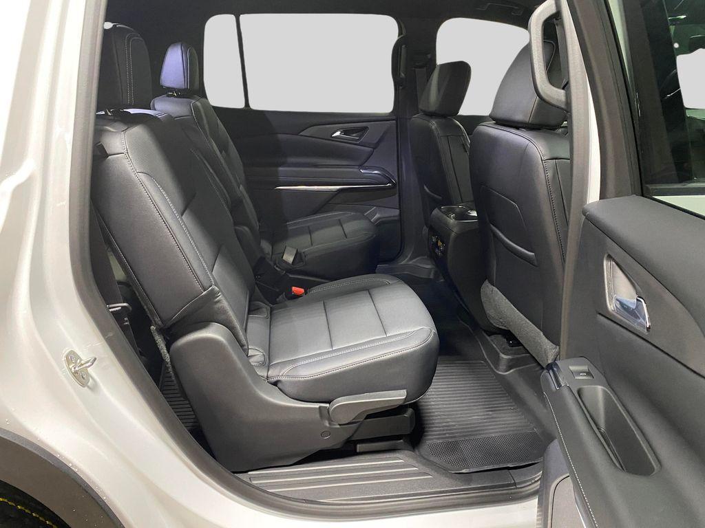 new 2026 Chevrolet Traverse car, priced at $46,845