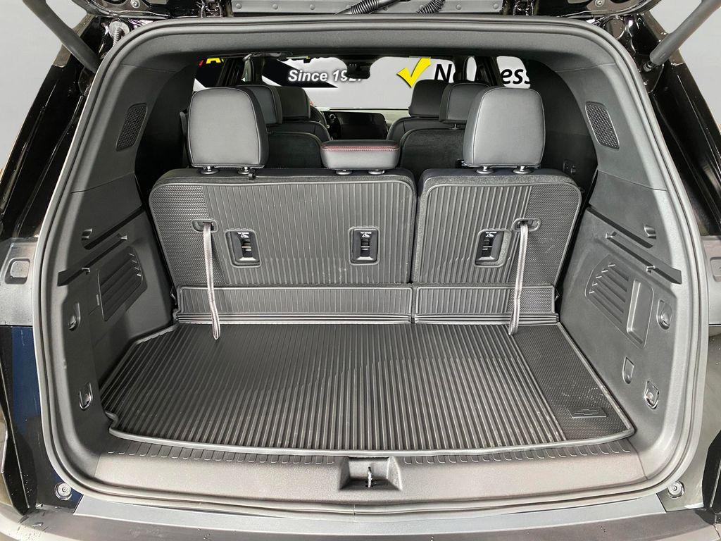 new 2026 Chevrolet Traverse car, priced at $52,945