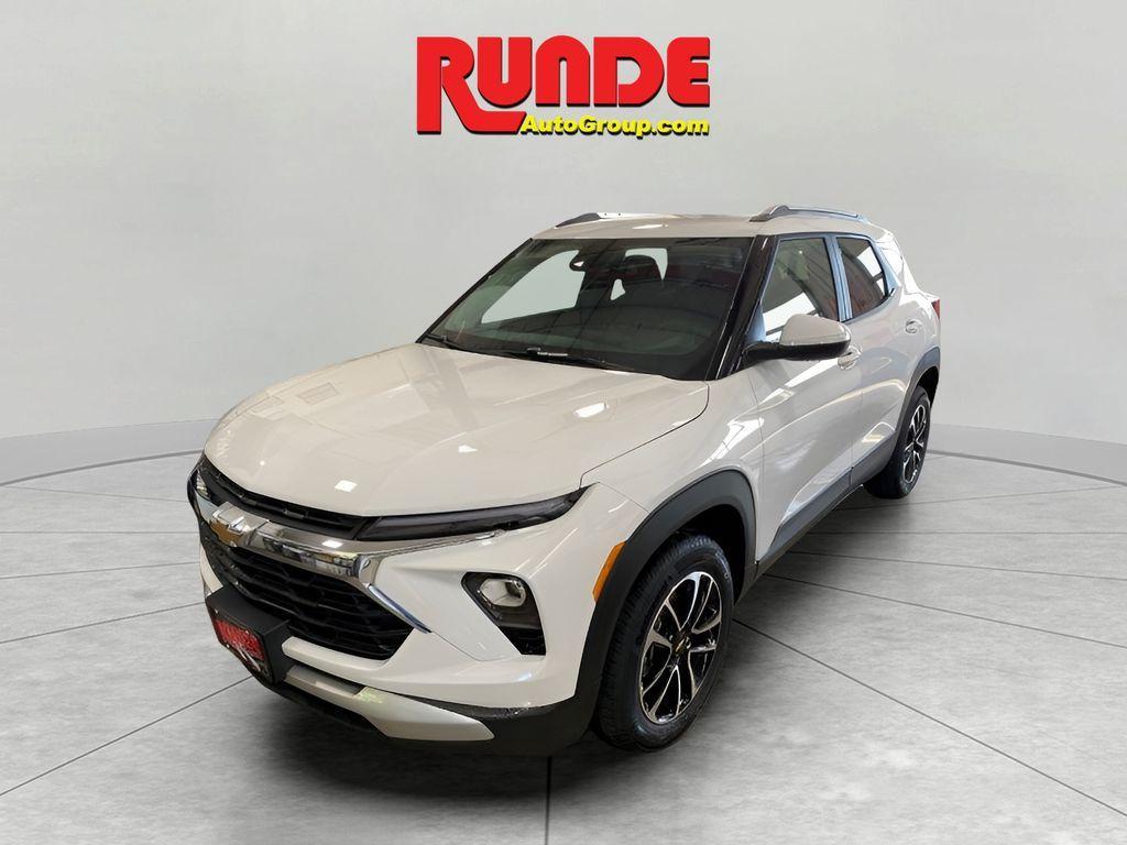new 2026 Chevrolet TrailBlazer car, priced at $31,140