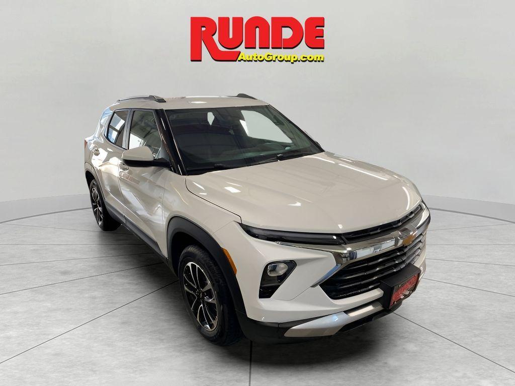 new 2026 Chevrolet TrailBlazer car, priced at $31,140