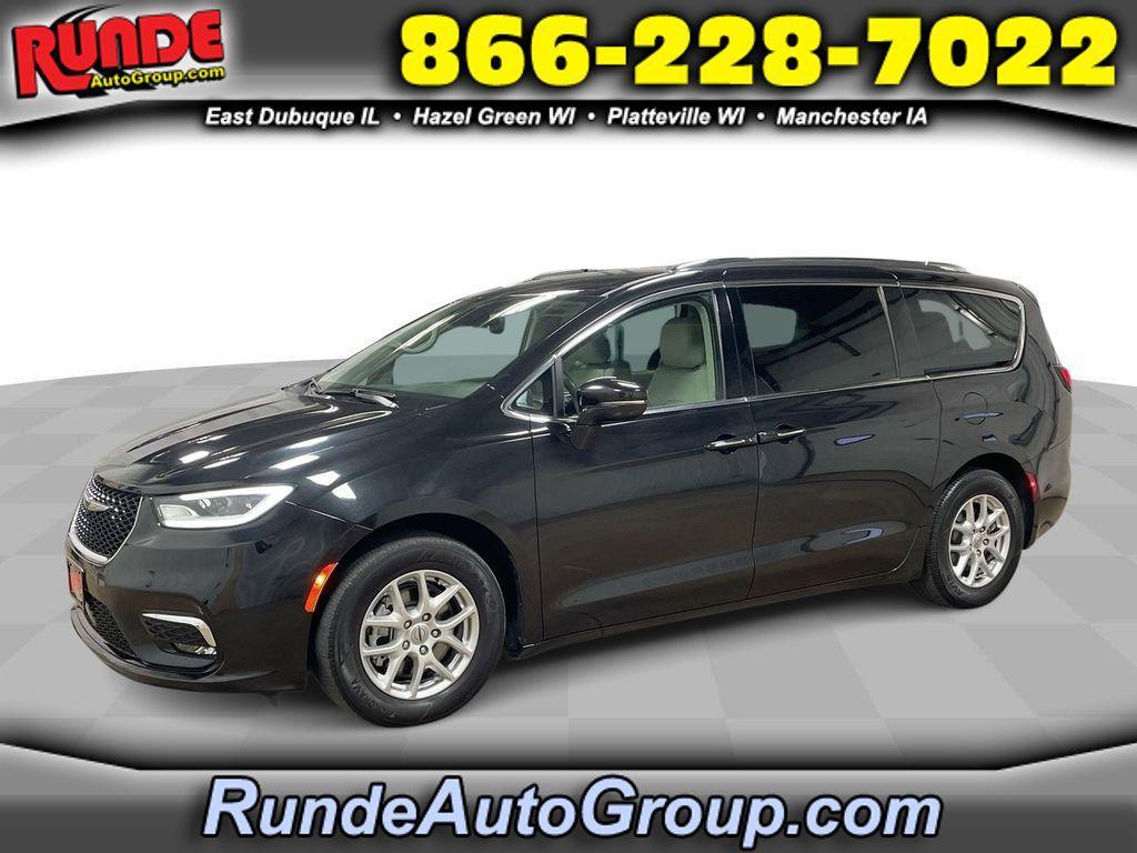 used 2021 Chrysler Pacifica car, priced at $26,981