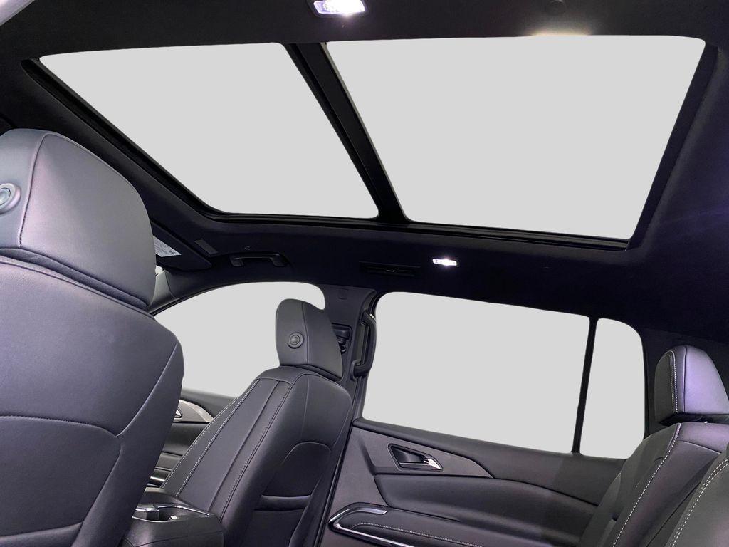 new 2026 Chevrolet Traverse car, priced at $48,845