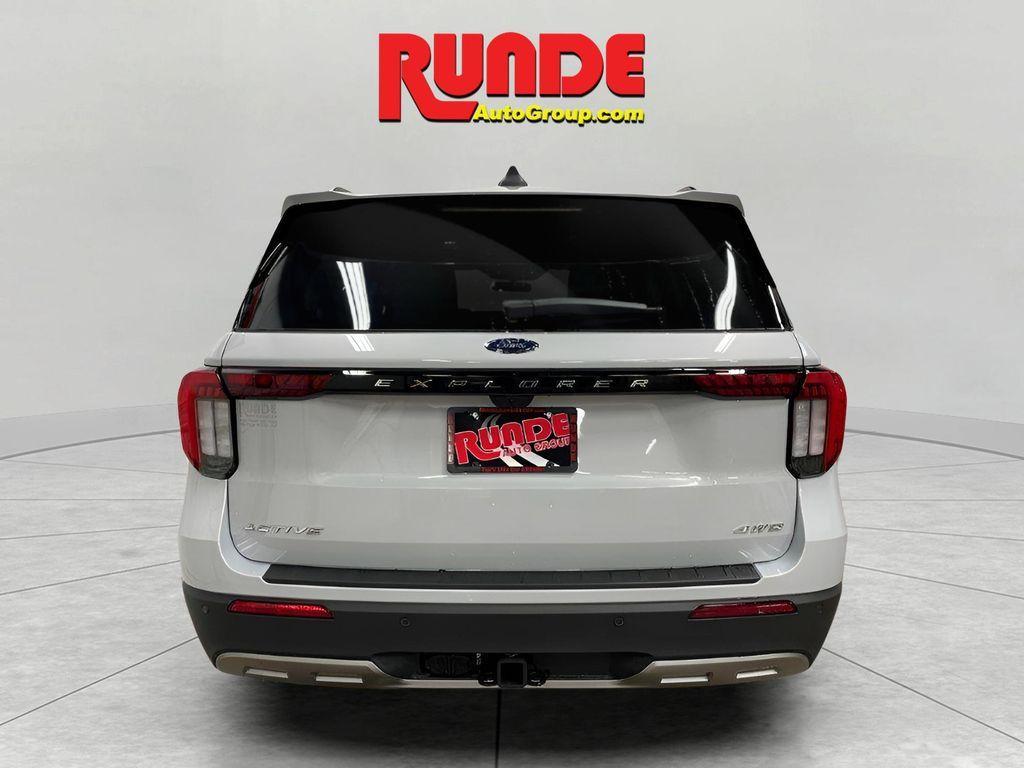 new 2025 Ford Explorer car, priced at $44,828