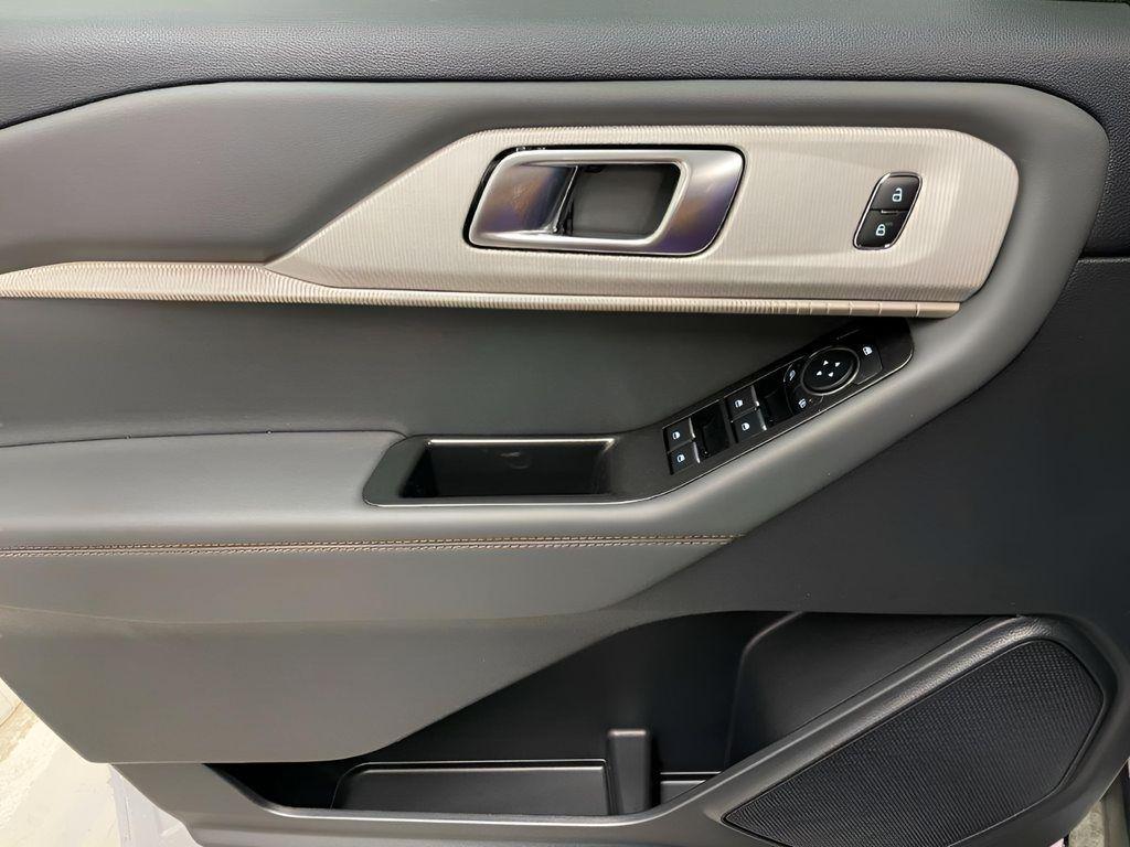 new 2025 Ford Explorer car, priced at $44,828