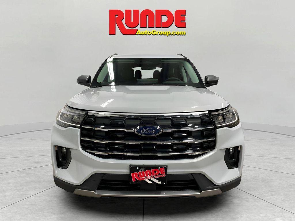 new 2025 Ford Explorer car, priced at $44,828