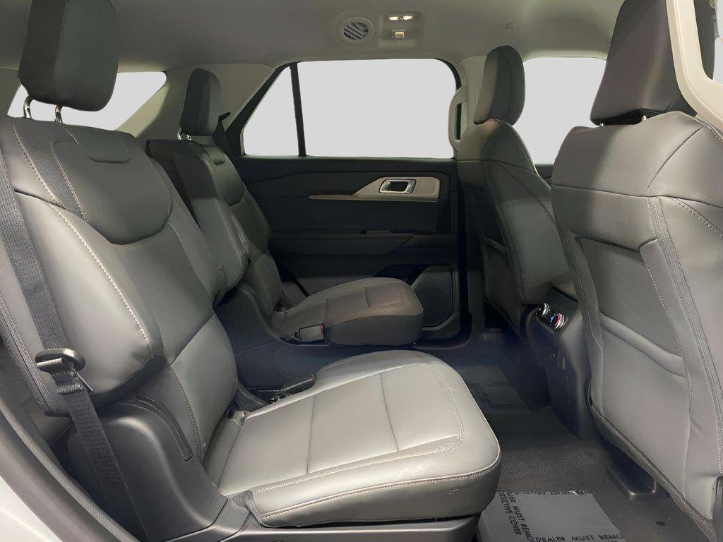 new 2025 Ford Explorer car, priced at $44,828