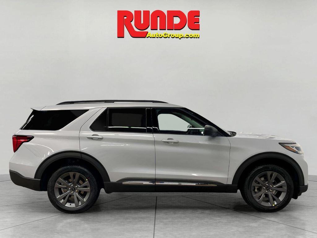 new 2025 Ford Explorer car, priced at $44,828