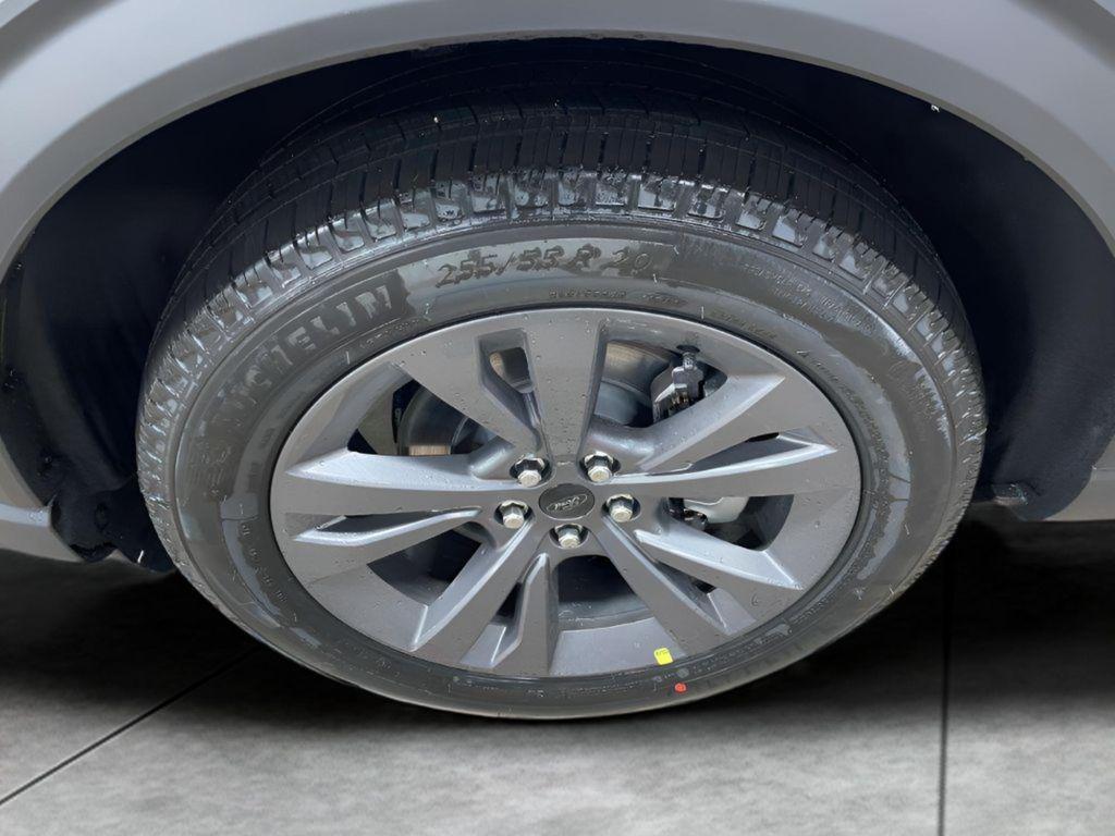 new 2025 Ford Explorer car, priced at $44,828