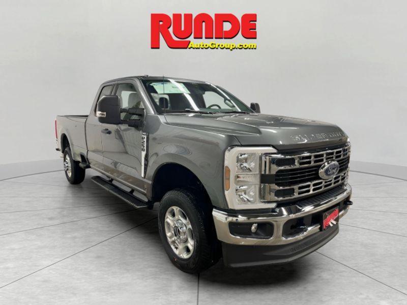 new 2025 Ford F-250 car, priced at $59,550