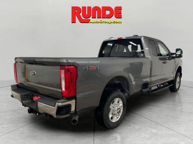 new 2025 Ford F-250 car, priced at $59,550