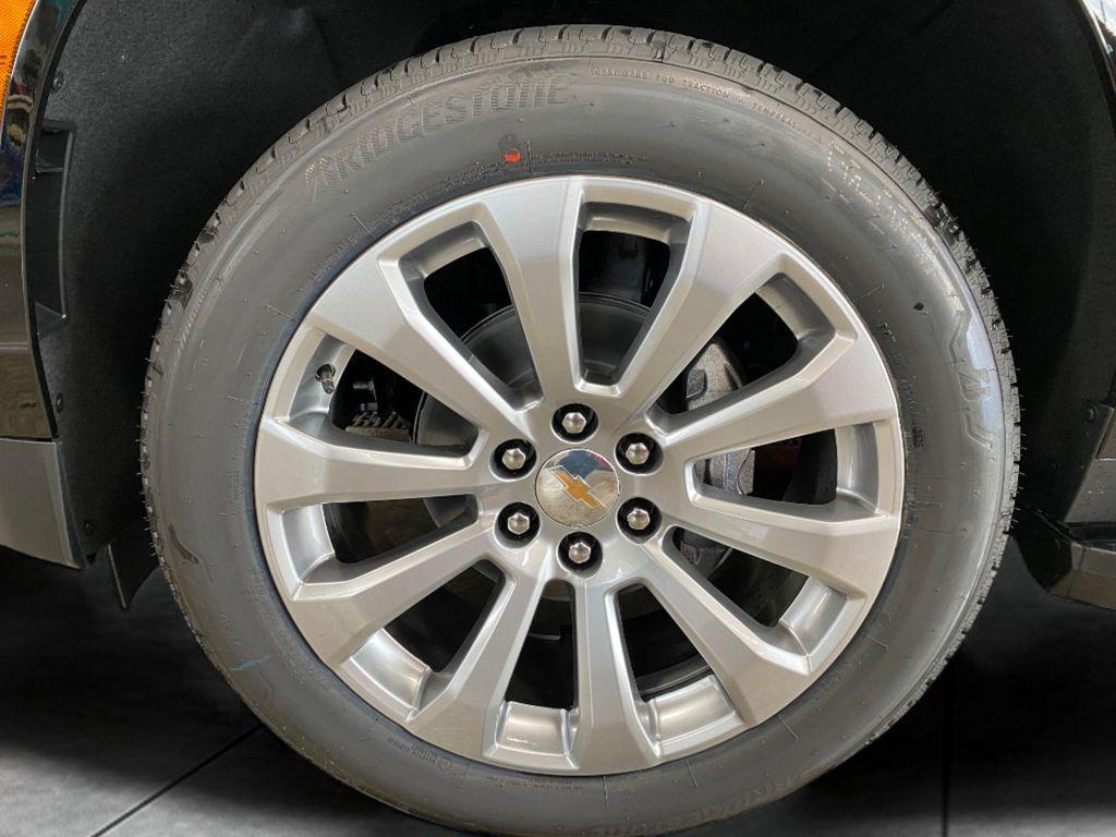 new 2026 Chevrolet Suburban car, priced at $79,843