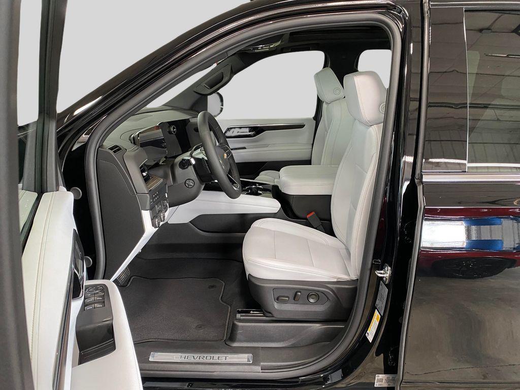 new 2026 Chevrolet Suburban car, priced at $79,843