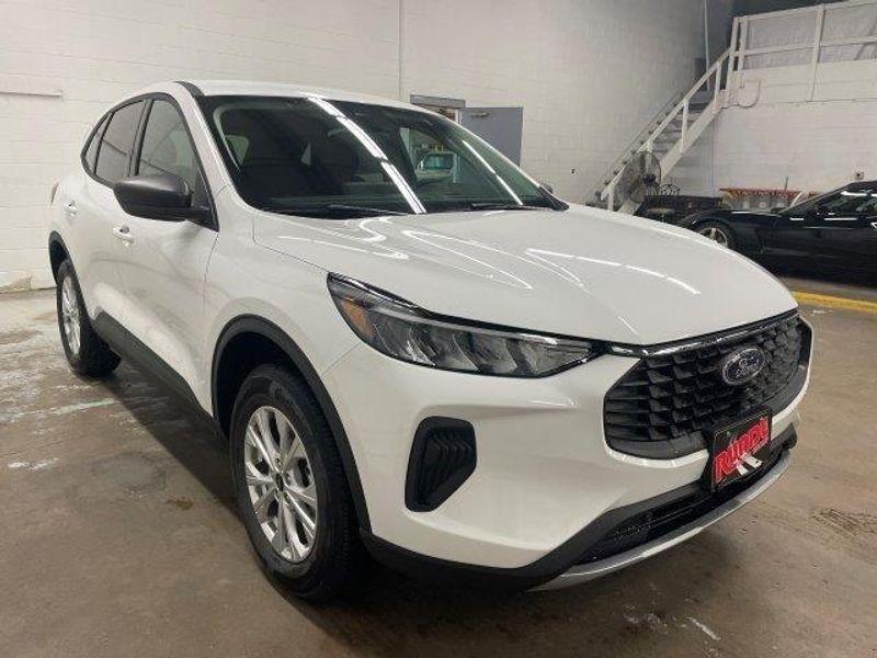 new 2025 Ford Escape car, priced at $34,620