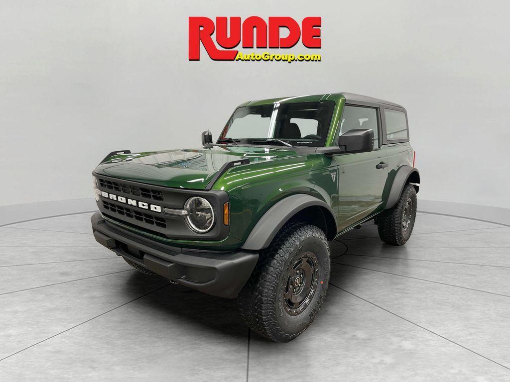 new 2025 Ford Bronco car, priced at $45,646