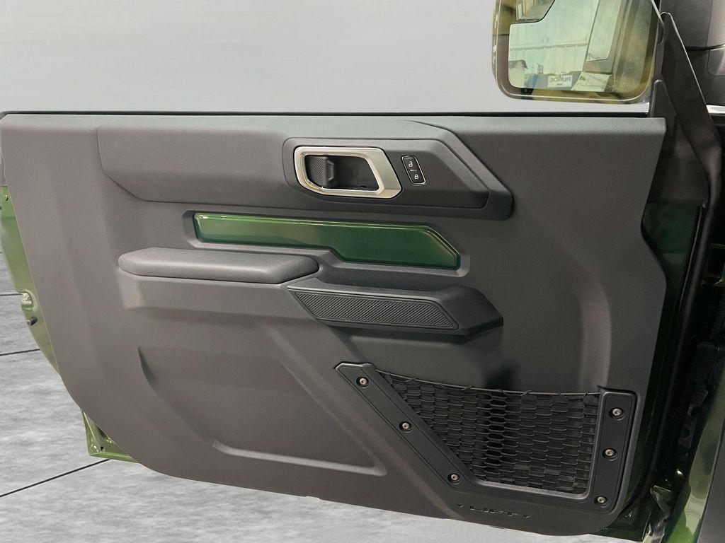 new 2025 Ford Bronco car, priced at $45,646