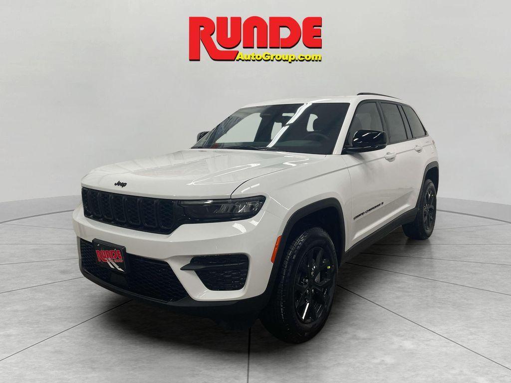 new 2025 Jeep Grand Cherokee car, priced at $42,937