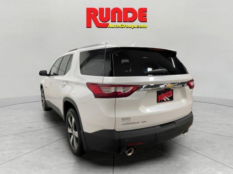 used 2018 Chevrolet Traverse car, priced at $21,590