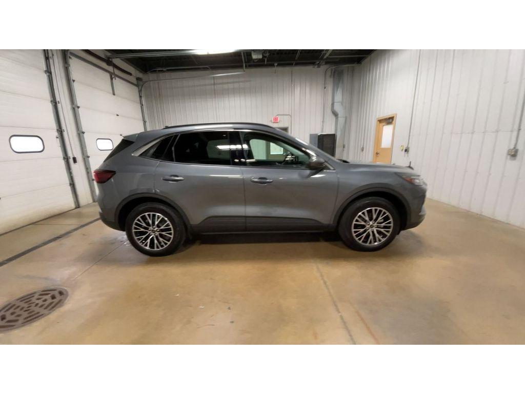 used 2024 Ford Escape car, priced at $29,771