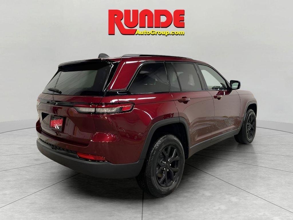 new 2025 Jeep Grand Cherokee car, priced at $46,525