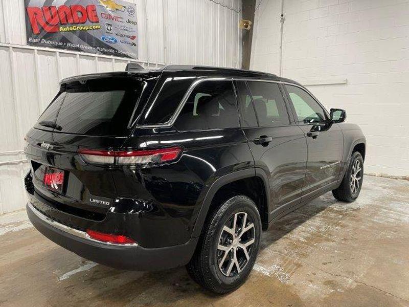 new 2025 Jeep Grand Cherokee car, priced at $53,230