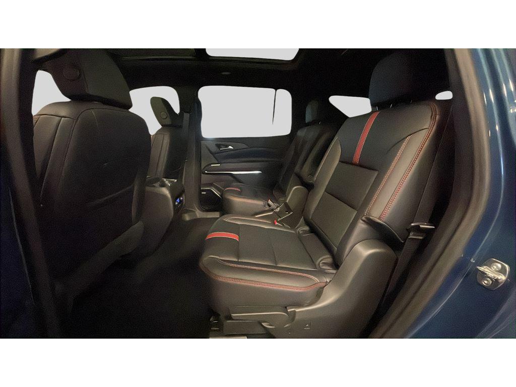 new 2026 Chevrolet Traverse car, priced at $60,220