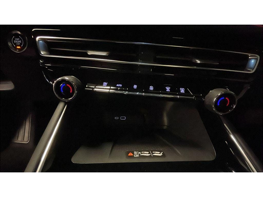 new 2026 Chevrolet Traverse car, priced at $60,220