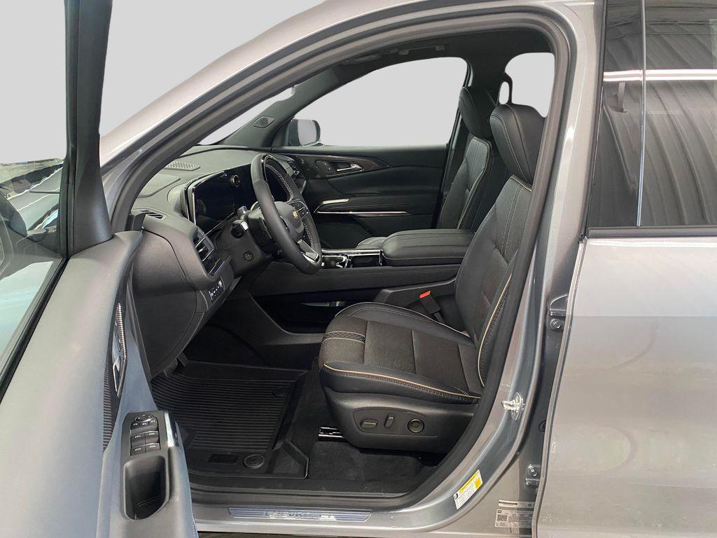 new 2026 Chevrolet Traverse car, priced at $59,920