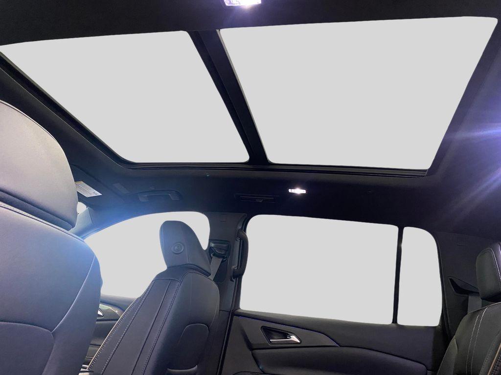 new 2026 Chevrolet Traverse car, priced at $59,920