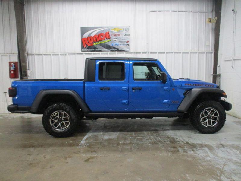 new 2024 Jeep Gladiator car, priced at $60,945