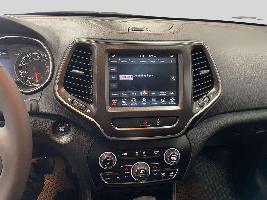 used 2022 Jeep Cherokee car, priced at $27,891
