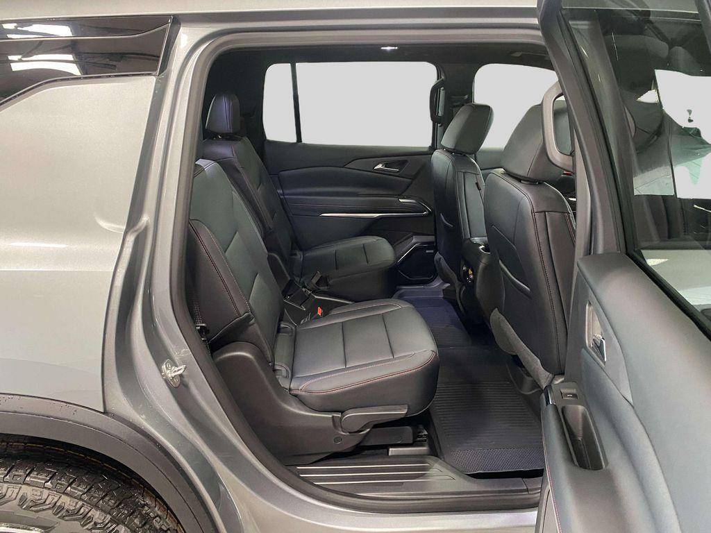 new 2026 Chevrolet Traverse car, priced at $57,380