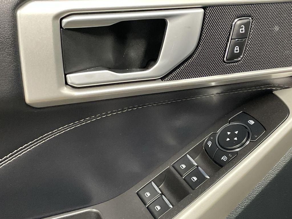 used 2024 Ford Explorer car, priced at $38,972